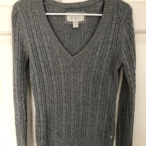 AMERICAN EAGLE BABY CABLE V-NECK SWEATER